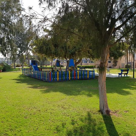 Apartamentos Playa Feliz بلايا ديل إنغلز المظهر الخارجي الصورة