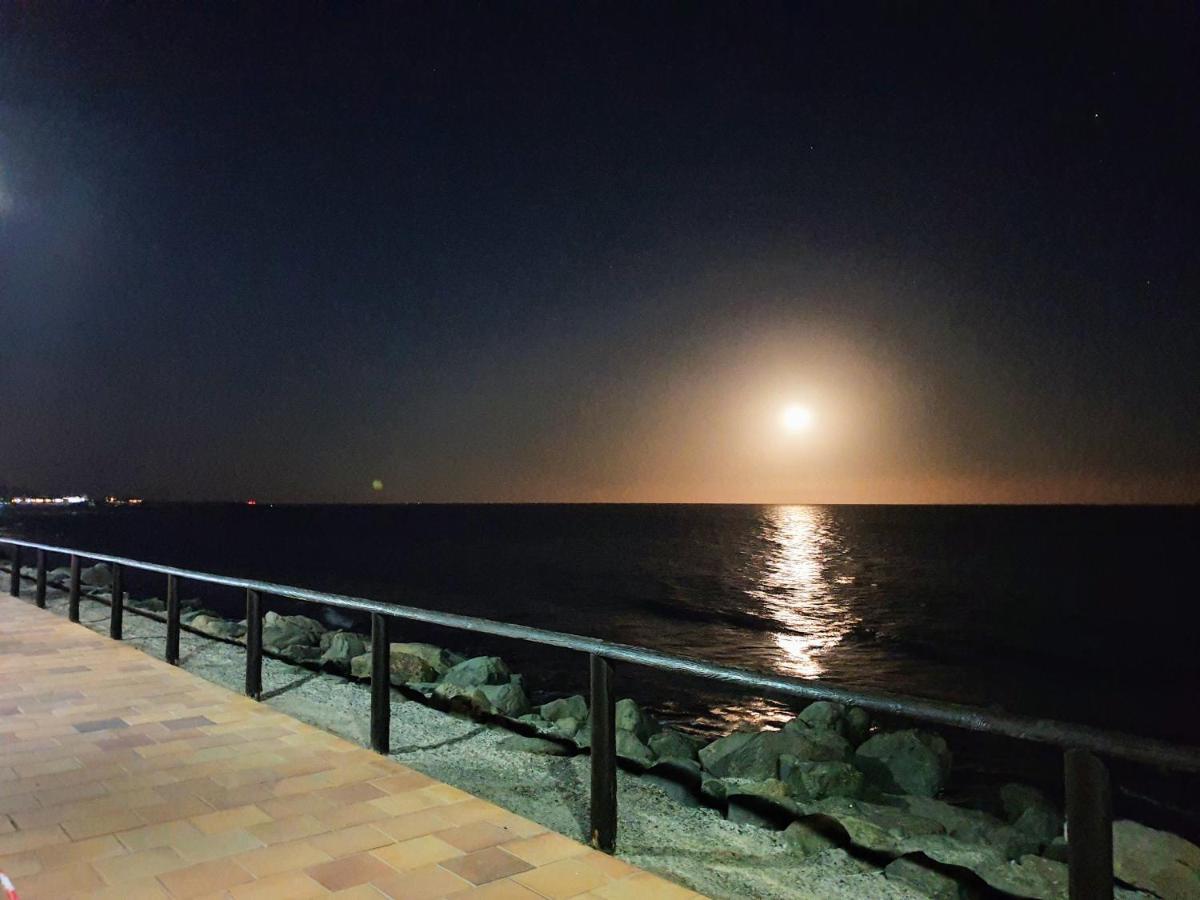 Apartamentos Playa Feliz بلايا ديل إنغلز المظهر الخارجي الصورة