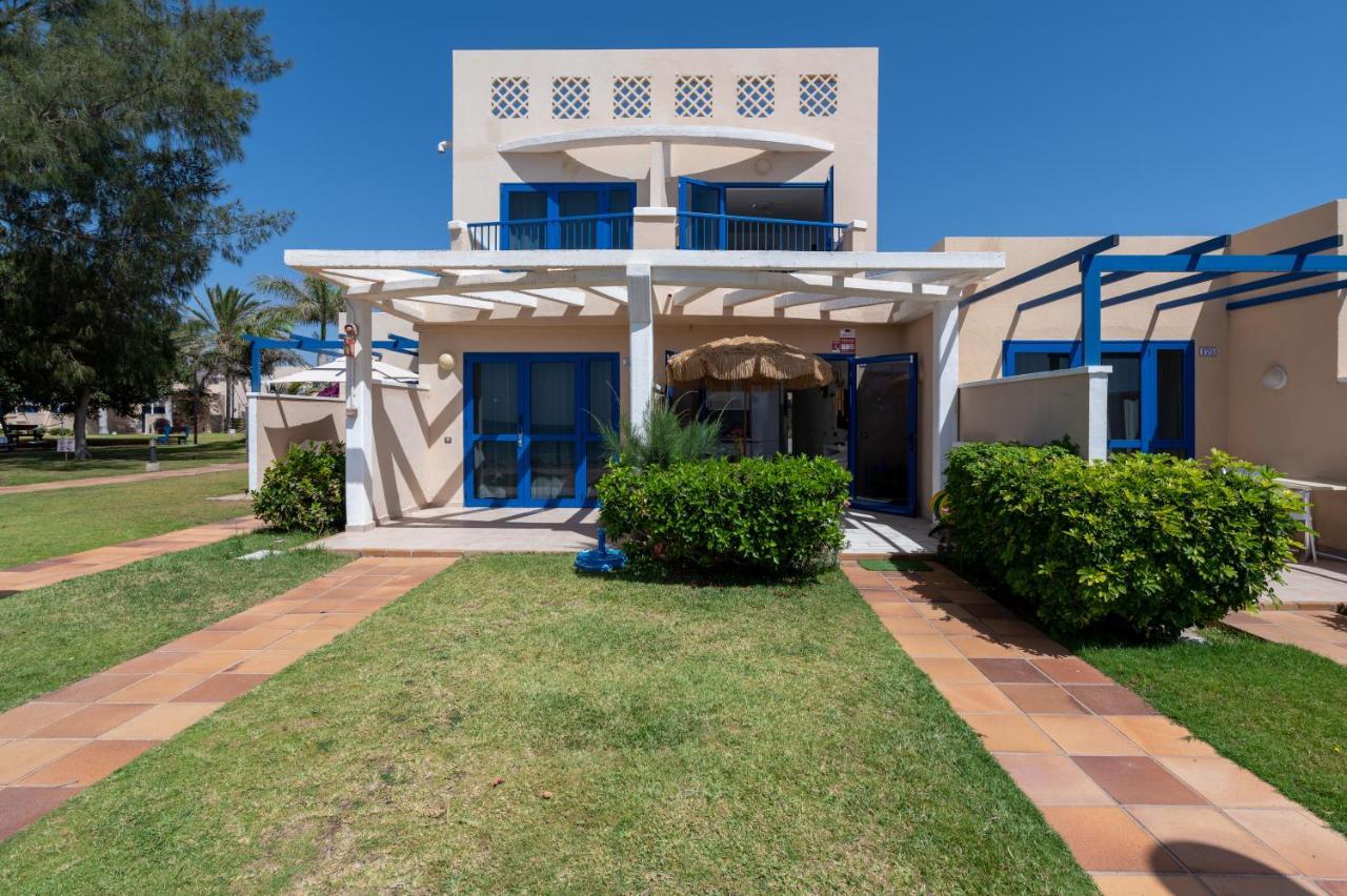 Apartamentos Playa Feliz بلايا ديل إنغلز المظهر الخارجي الصورة