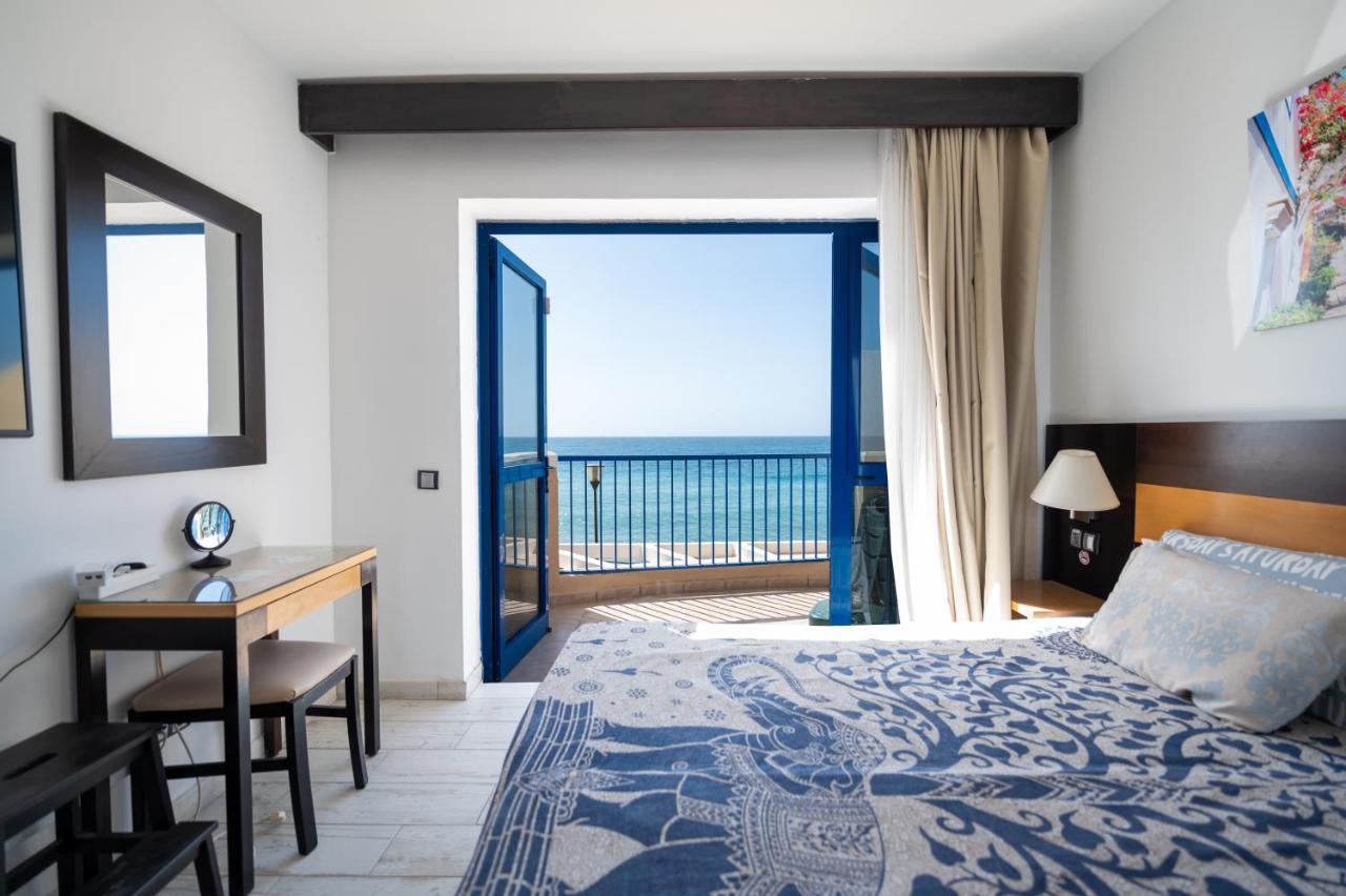 Apartamentos Playa Feliz بلايا ديل إنغلز المظهر الخارجي الصورة