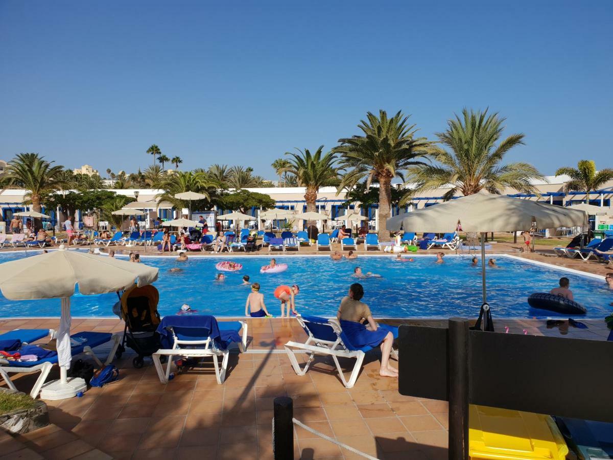 Apartamentos Playa Feliz بلايا ديل إنغلز المظهر الخارجي الصورة