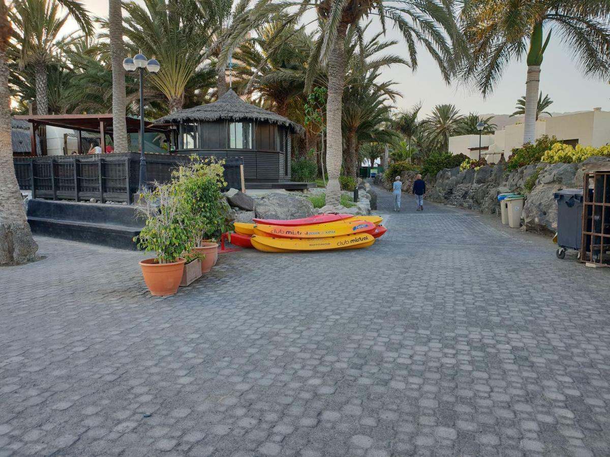 Apartamentos Playa Feliz بلايا ديل إنغلز المظهر الخارجي الصورة
