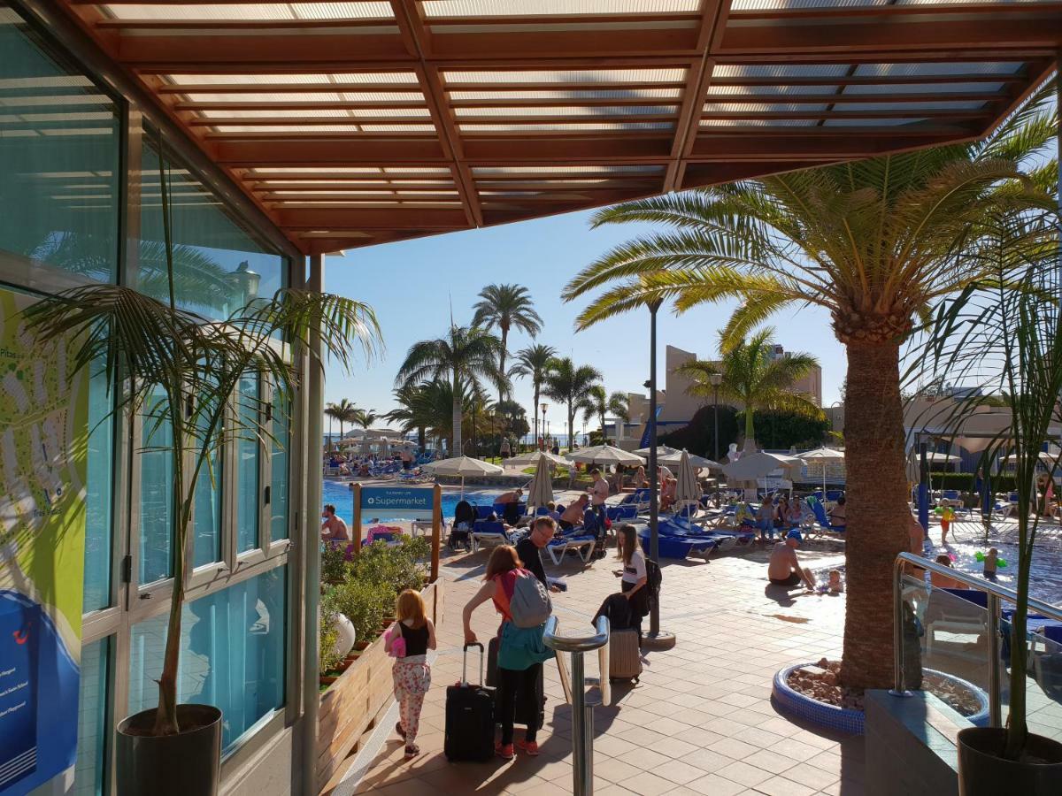 Apartamentos Playa Feliz بلايا ديل إنغلز المظهر الخارجي الصورة
