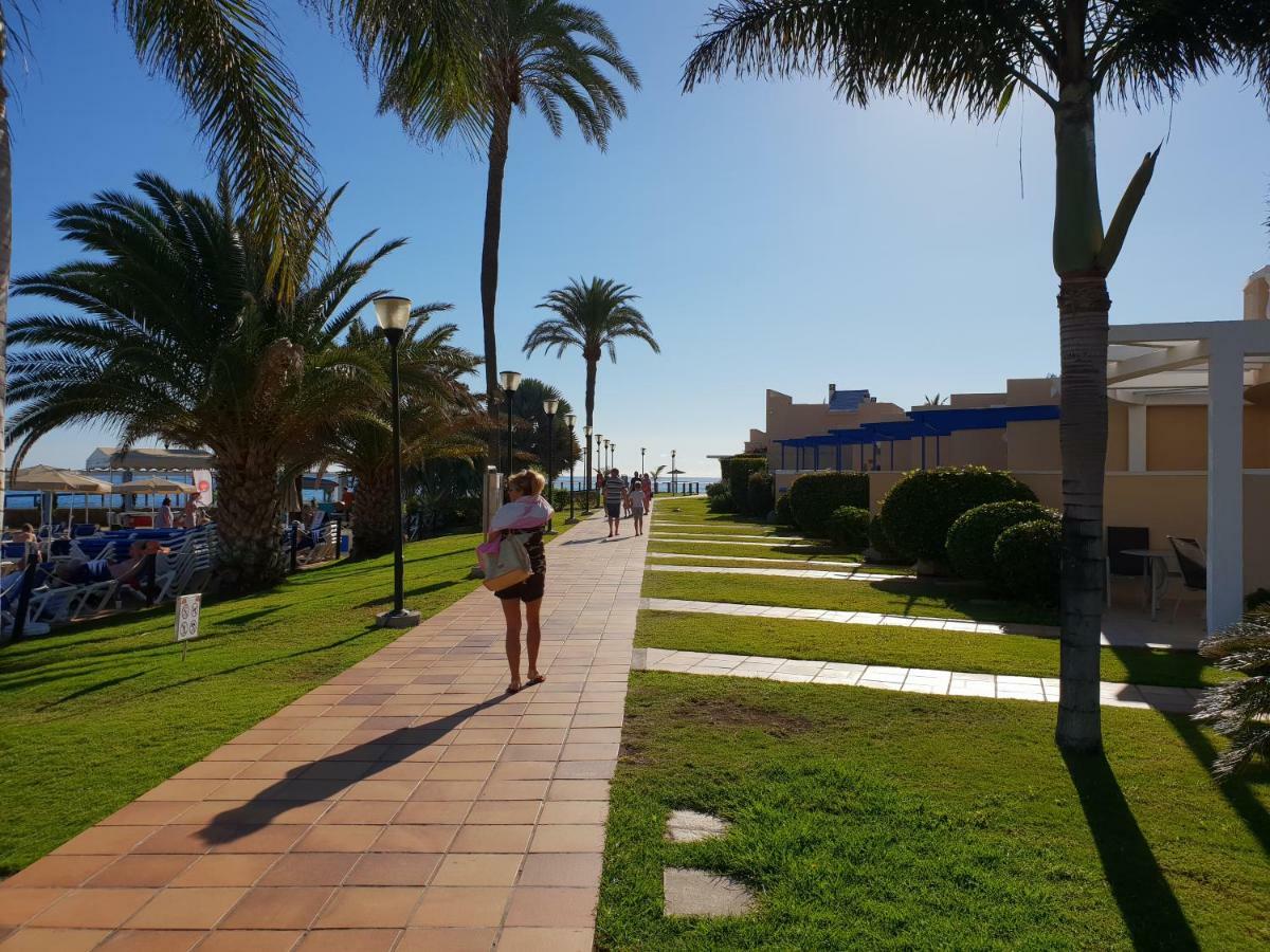 Apartamentos Playa Feliz بلايا ديل إنغلز المظهر الخارجي الصورة
